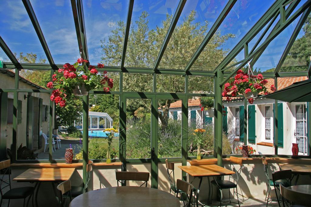 מלון Bouin  Domaine Le Martinet, The Originals Relais מראה חיצוני תמונה